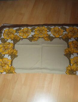 Tischdecke  mit Muster   130  x 1,60 - Neunkirchen Zentrum