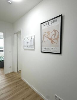 Freies Zimmern, 1,5km zur Uni ????? 3er-WG sucht Mitbewohner*in - Frankfurt (Main)