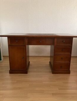 ECHTHOLZ SCHREIBTISCH/ BÜROTISCH/ NUSSBAUM - Potsdam