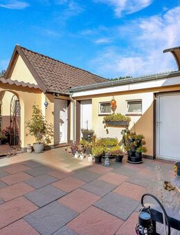 Kleinod auf großzügigem Sonnengrundstück - Mölln (Schleswig-Holstein)