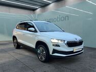 Skoda Karoq, 1.0 Schaltgetriebe - Tour, Jahr 2023 - München