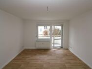 Zuhause ist ein Gefühl - schicke 3 Räume mit Badewanne und Balkon - Freiberg