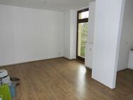 2-Zimmer-EG-Wohnung mit sonniger Terrasse und offener Küche in ruhiger Stadtlage von Reichenbach ab sofort zu vermieten! - Reichenbach (Vogtland)
