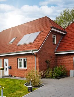 Luxuriöses Wohnen für Familien & Generationen - Perfekt als Ein- oder Zweifamilienhaus - Niebüll