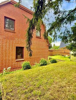 Charmante Eigentumswohnung im Einfamilienhausstil mit Garten und viel Platz zur Entfaltung - Buchholz (Nordheide)