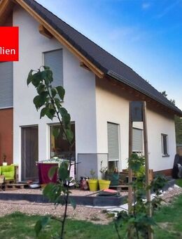 ***Energieeffizientes Einfamilienhaus mit Garten in ruhiger Lage von Kirchheim*** - Kirchheim (Thüringen)