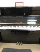 YAMAHA Gebrauchtklavier P 121 NT schwarz poliert m. Garantie in 52385