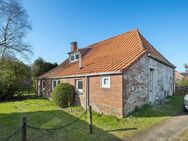 Modernisiertes und sofort bezugsbereites Einfamilienhaus in Lütetsburg nahe der Nordseeküste - Lütetsburg