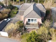 Fußläufig einkaufen und zum Bornhöveder See, interessantes 2-Familienhaus mit vermieteter EG-Wohnung - Bornhöved