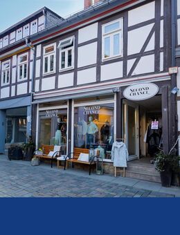 Stilvoll modernisiertes Zweifamilien-Fachwerkhaus mit Gewerbeeinheit im Herzen der Goslarer Altstadt - Goslar