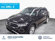 VW T-Roc, 1.0 TSI Life, Jahr 2023 - Niefern-Öschelbronn