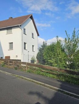 Modernisiertes freistehendes Einfamilienhaus mit Garten in Edermünde - Edermünde