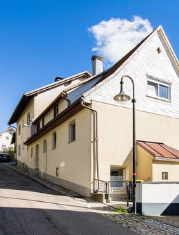 Renditeknaller! Maisonettewohnung als WG vermietet I in Titisee-Neustadt zu verkaufen - Titisee-Neustadt