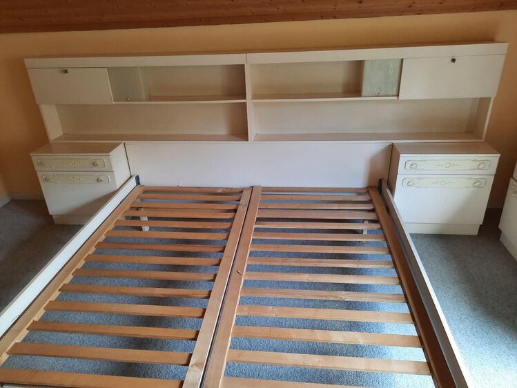 Schlafzimmer zu verschenken - Passau