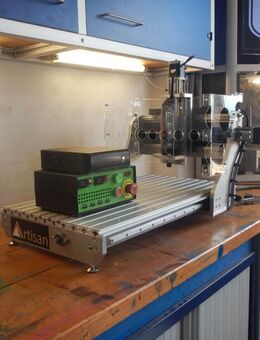 Swiss Artisan 22 Maschine CNC-Fräsmaschine - Münchenwiler