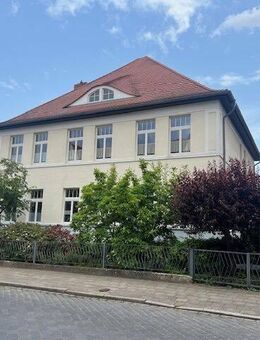 2-Raum Wohnung in ruhiger Lage -260- - Güstrow