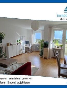 Sehr gepflegte 2-Zimmer-Wohnung mit Loggia und PKW-Stellplatz - Erlangen