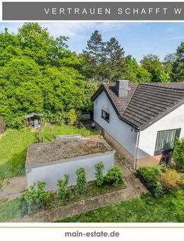 Zwei gepflegte Einfamilienhäuser mit Garage, Stellfläche und großzügigem Garten in Neu-Isenburg - Neu Isenburg