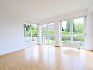 Lichtdurchflutete 4 Zi. Wohnung im 1.OG mit überdachter Terrasse, Aufzug und Keller - Müllheim