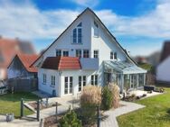 Großzügiges Einfamilienhaus mit Swimmingpool, Sauna und traumhaftem Garten - Dürrwangen