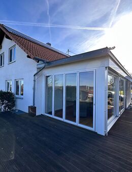 Repräsentatives Einfamilienhaus mit großem Grundstück in einzigartiger Panorama-Wohnlage von Althütte - Althütte