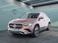 Mercedes GLA 200, Progressive, Jahr 2023 - München