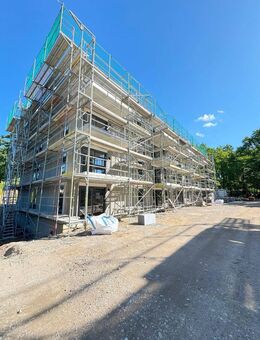 Dachgeschosswohnung mit Panoramaausblick und Terrasse - Dresden