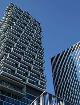 ***Luxuriös Wohnung in Westend, One Forty West *** 2 Zi. Wohnung mit Balkon und SieMatic EBK - Frankfurt (Main)