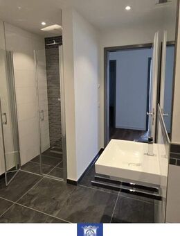 Wohntraum mit großer Dachterrasse, 2 Bädern, moderner Ausstattung, Lift! Erstbezug! - Döbeln