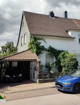 ZFH in ruhiger Lage mit Carport und großem Grundstück - Radevormwald (Stadt auf der Höhe)
