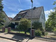 Sanierungsbedürftiges Ein bis Zweifamilienhaus in Nettelrede - Bad Münder (Deister)