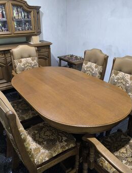 Esszimmer komplett massive Eiche Ausziehtisch, Stühle, Vitrine - Recklinghausen