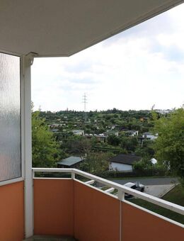 *Sie haben Ihr Ziel erreicht* - 3RW mit Ausblick, Wanne und Balkon - Freiberg