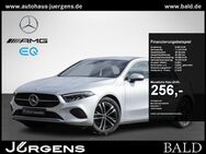 Mercedes A 200, Progressive-Advanced 17, Jahr 2023 - Altenkirchen (Westerwald)