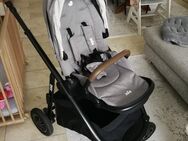 Kinderwagen Jolie Versatrax 2in1 + Fußsack + Regenschutz - Gelsenkirchen