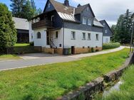 Haus mit Scheune und Garten in Haßlach - Teuschnitz