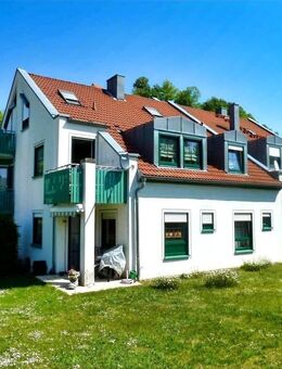 Ab 1.9.2025 beziehbare 2 Zimmer-Wohnung mit zwei Balkone, Keller und Kfz-Stellplatz am grünen Stadtrand von Königsberg - Königsberg (Bayern)