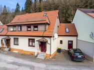 Charmante Doppelhaushälfte mit Potenzial - Wohnen mit Charakter und Gartenidylle - Suhl