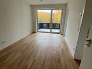 KfW 40-Neubau-Wohnung mit EBK, Süd-Balkon, Echtholzparkett, HWR, Fahrstuhl, Tiefgarage - Rostock
