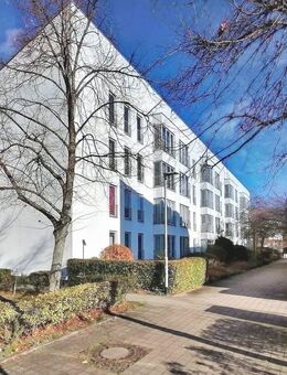 Komfortable 1-Zimmer-Wohnung mit Stellplatz direkt neben der Herzklinik Leipzig - Leipzig