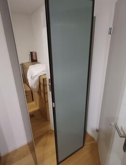 GRATIS Ikea Pax Schrank 75cm inkl. Beleuchtung - Döttingen