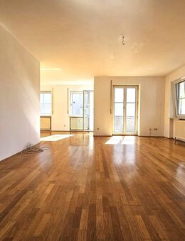 Viel Raum, viel Leben: Großzügige 4-Zimmerwohnung mit Balkon in Vilshofen an der Donau - Vilshofen (Donau)