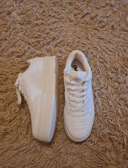 Schuhe 👟 - Weiden (Oberpfalz)