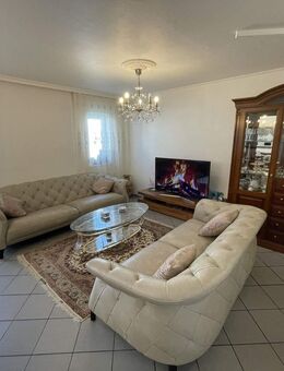 Traumhafte Maisonette-Wohnung mit gehobener Ausstattung - Groß Zimmern