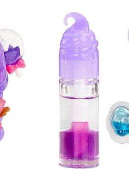 YUMMILAND Minipuppe Yummiland Lip Gloss Doll- Mystery Color Change - Carly Cakepop