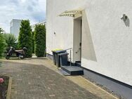 Frisch renovierte 2-Zimmer Wohnung mit Garten - Solingen (Klingenstadt)