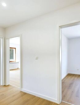 Frisch saniert & bezugsbereit: Stilvolle 3-Zimmer-Wohnung mit sonnigem Süd-West-Balkon - Olching