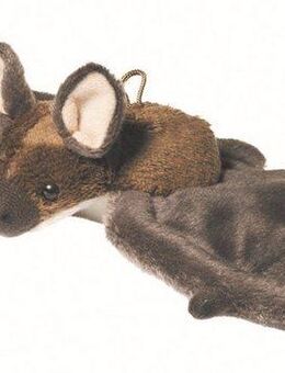 Teddy Hermann® Kuscheltier Fledermaus dunkelbraun, 24 cm, zum Teil aus recyceltem Material