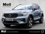 Volvo XC40, T5, Jahr 2022 - Aachen