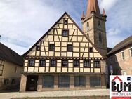 *Sofort frei - 1 Zimmer + ausgebauter Spitzboden - möbliert - Bad mit Wanne und Fenster* - Fürth